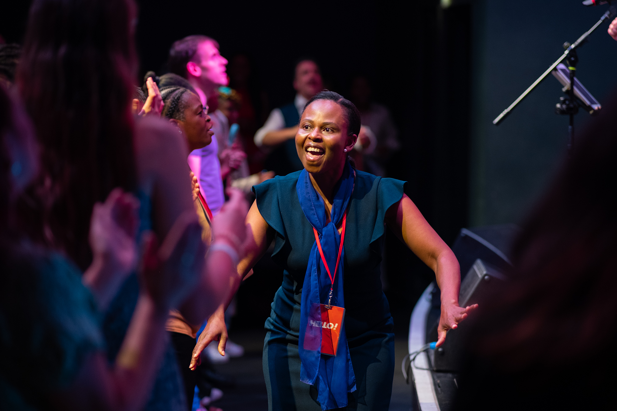Elim Wimbledon Pentecostal Church in London - Praise